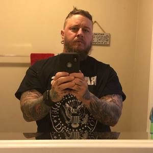 Meet your Posher, Todd